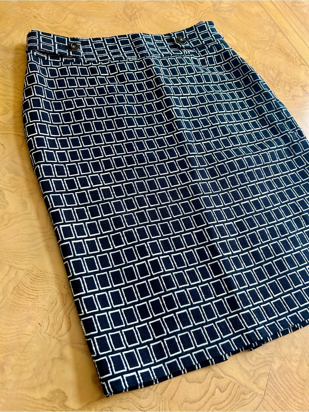 Rafaella Studio Black and White Geometric Pencil Skirt Size 4